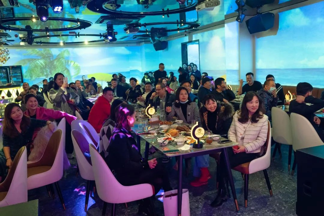 白云美湾广场跨年致谢会圆满落幕!感谢见证,砥砺前行 白云美湾广场跨年致谢会圆满落幕!感谢见证,砥砺前行