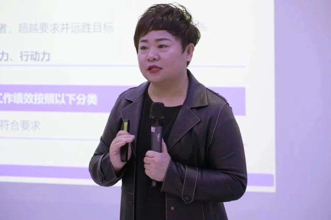 白云美湾广场人才培训活动顺利开启 白云美湾广场人才培训活动顺利开启
