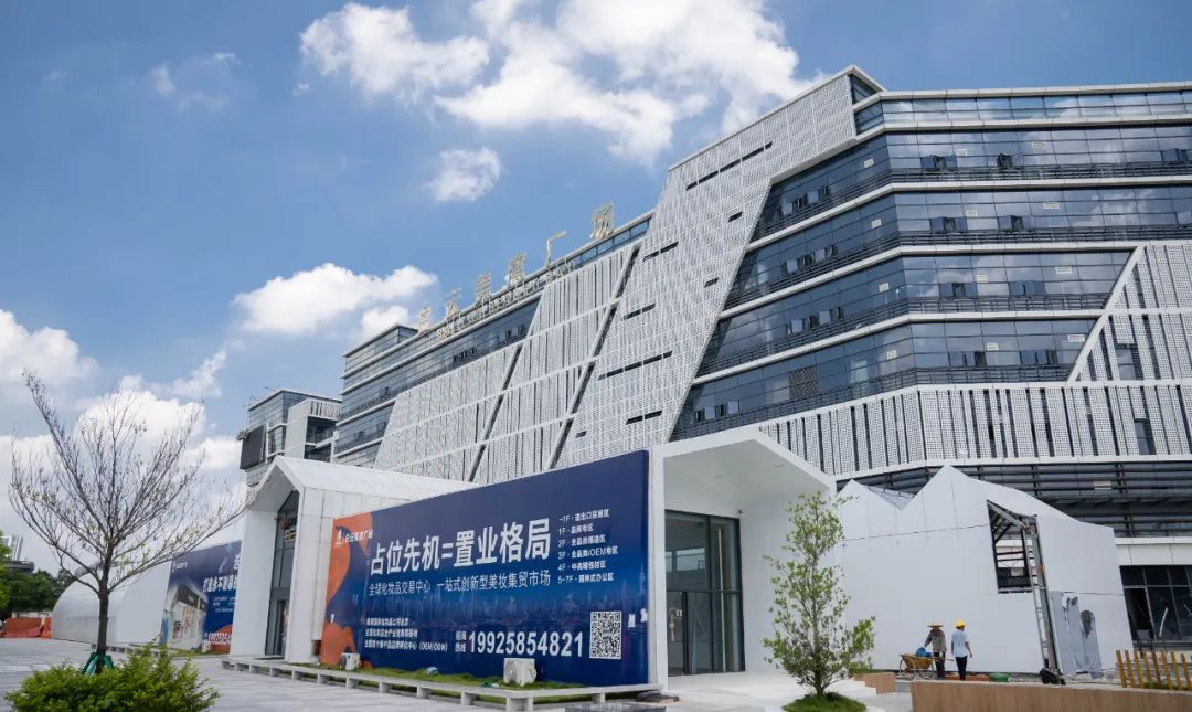 市人大常委会主任王衍诗一行莅临指导 市人大常委会主任王衍诗一行莅临指导